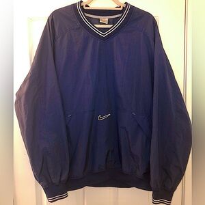 VINTAGE Men’s Nike Navy V-Neck Pullover Windbreaker Size XL EUC!! Center Swoosh!